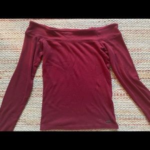 Maroon off the shoulder long sleeve hollister top.